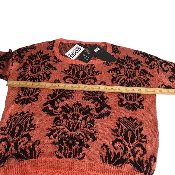 Women's Pullover Knit Sweater Size S/M Coral Peach Baroque All Over Print - Picture 2 of 10